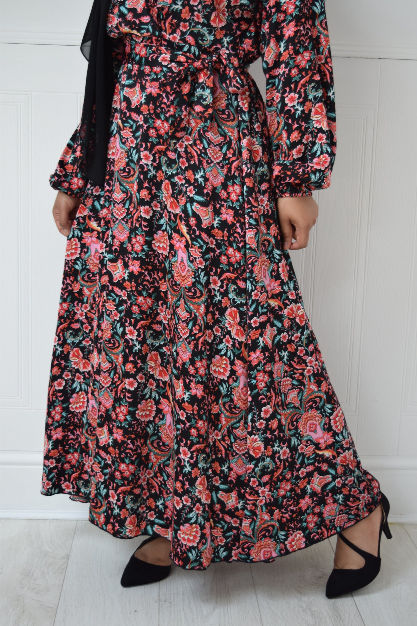 Tea Party Pretty Black floral Maxi dress