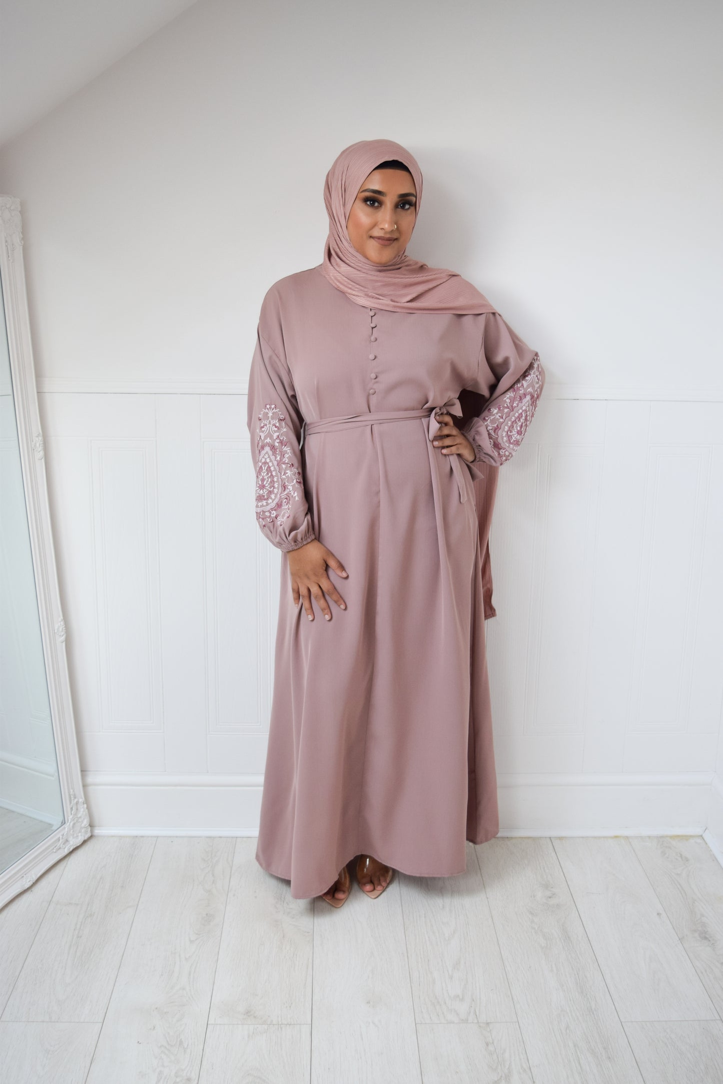 Sofia Long plain abaya dress with long sleeves, pockets and embroidery Dusky Pink