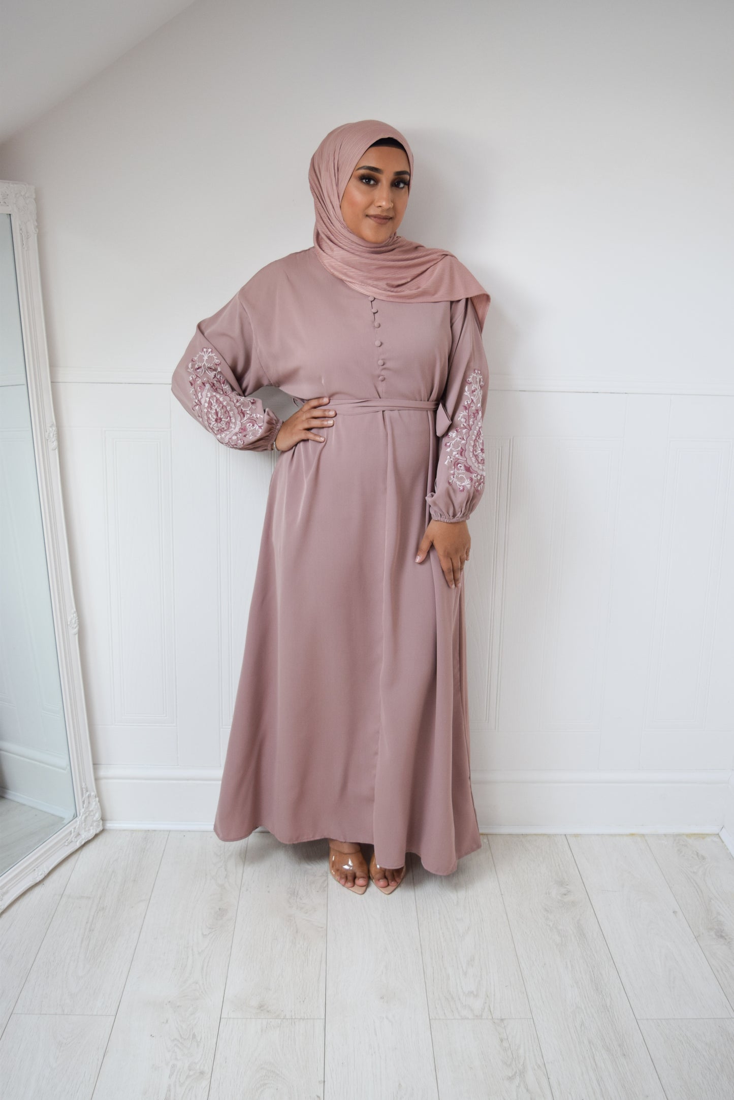 Sofia Long plain abaya dress with long sleeves, pockets and embroidery Dusky Pink