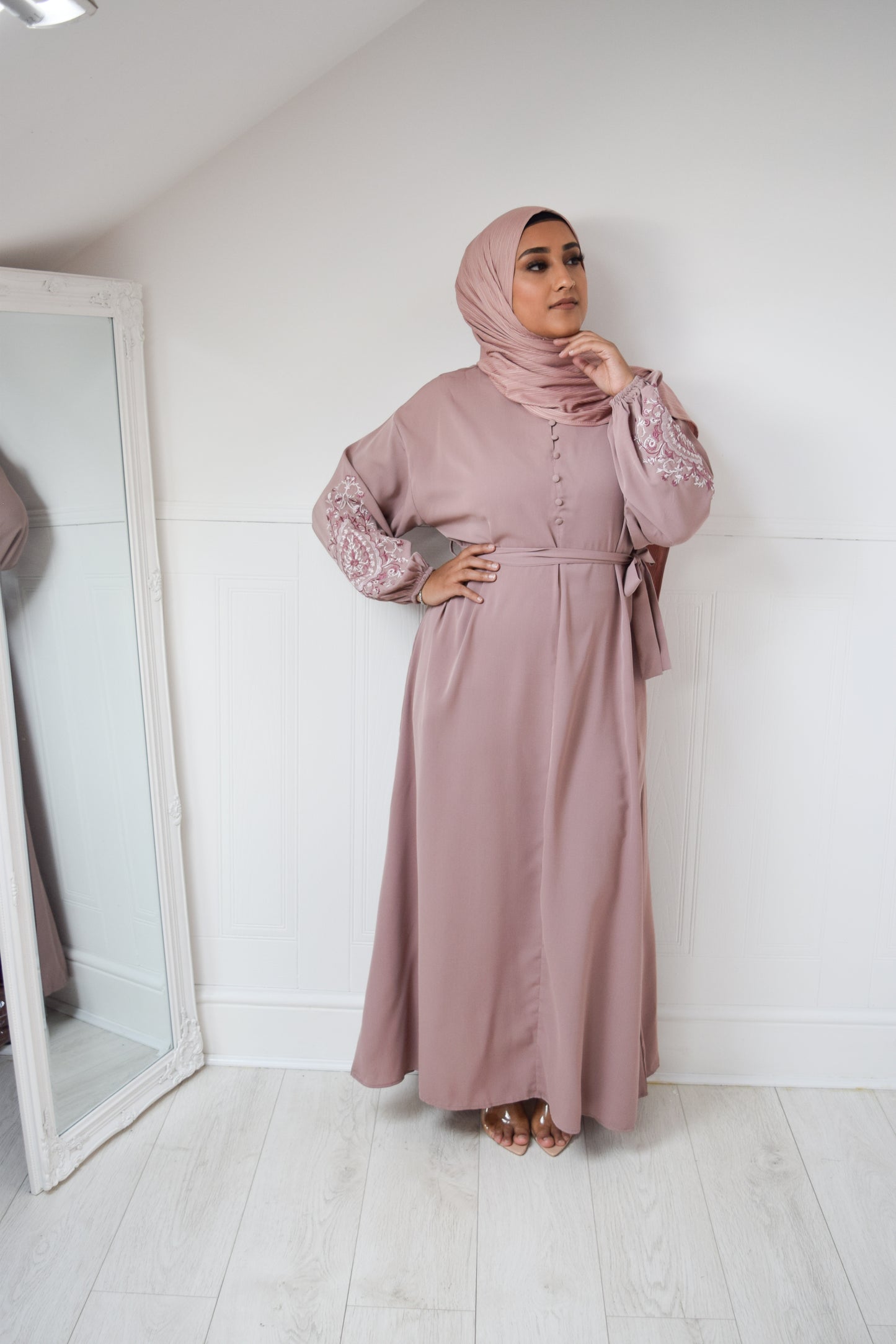 Sofia Long plain abaya dress with long sleeves, pockets and embroidery Dusky Pink