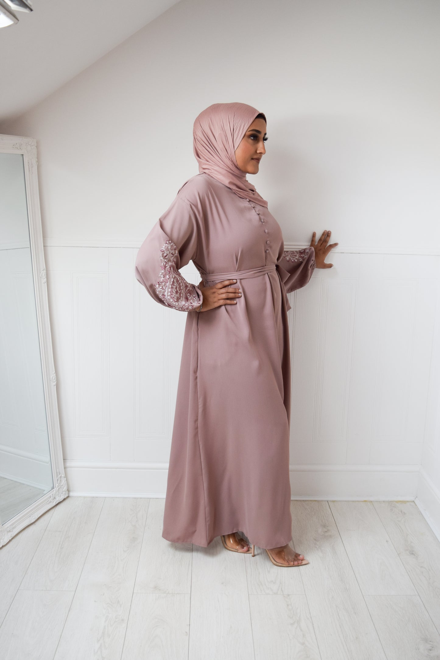 Sofia Long plain abaya dress with long sleeves, pockets and embroidery Dusky Pink