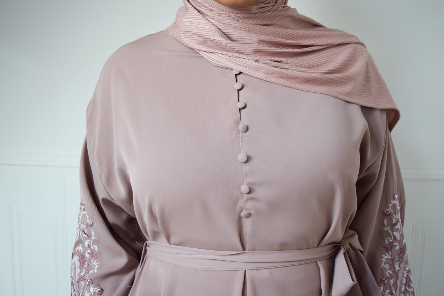 Sofia Long plain abaya dress with long sleeves, pockets and embroidery Dusky Pink