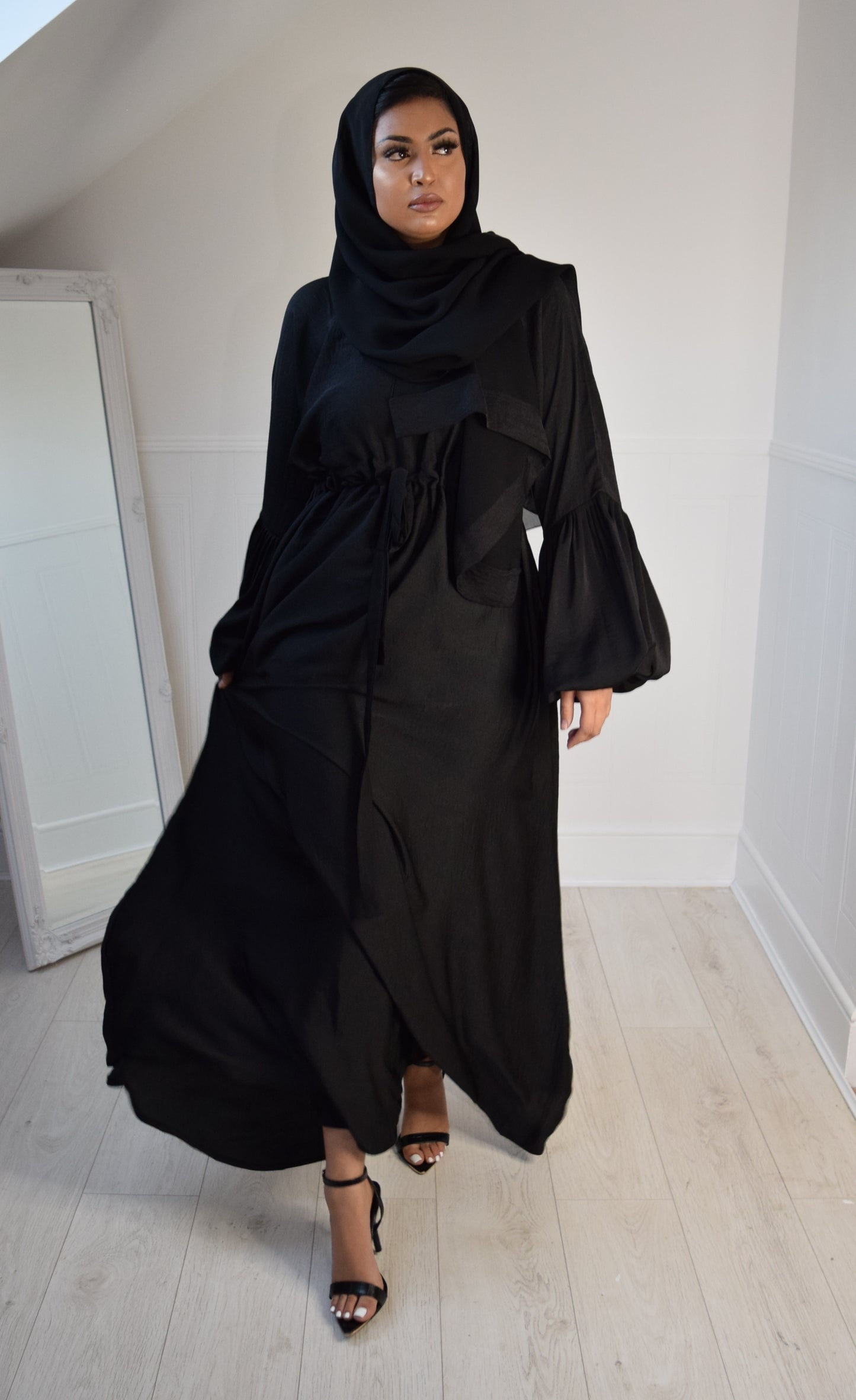 Baria Bubble Sleeve Abaya Jersey knit  : Black