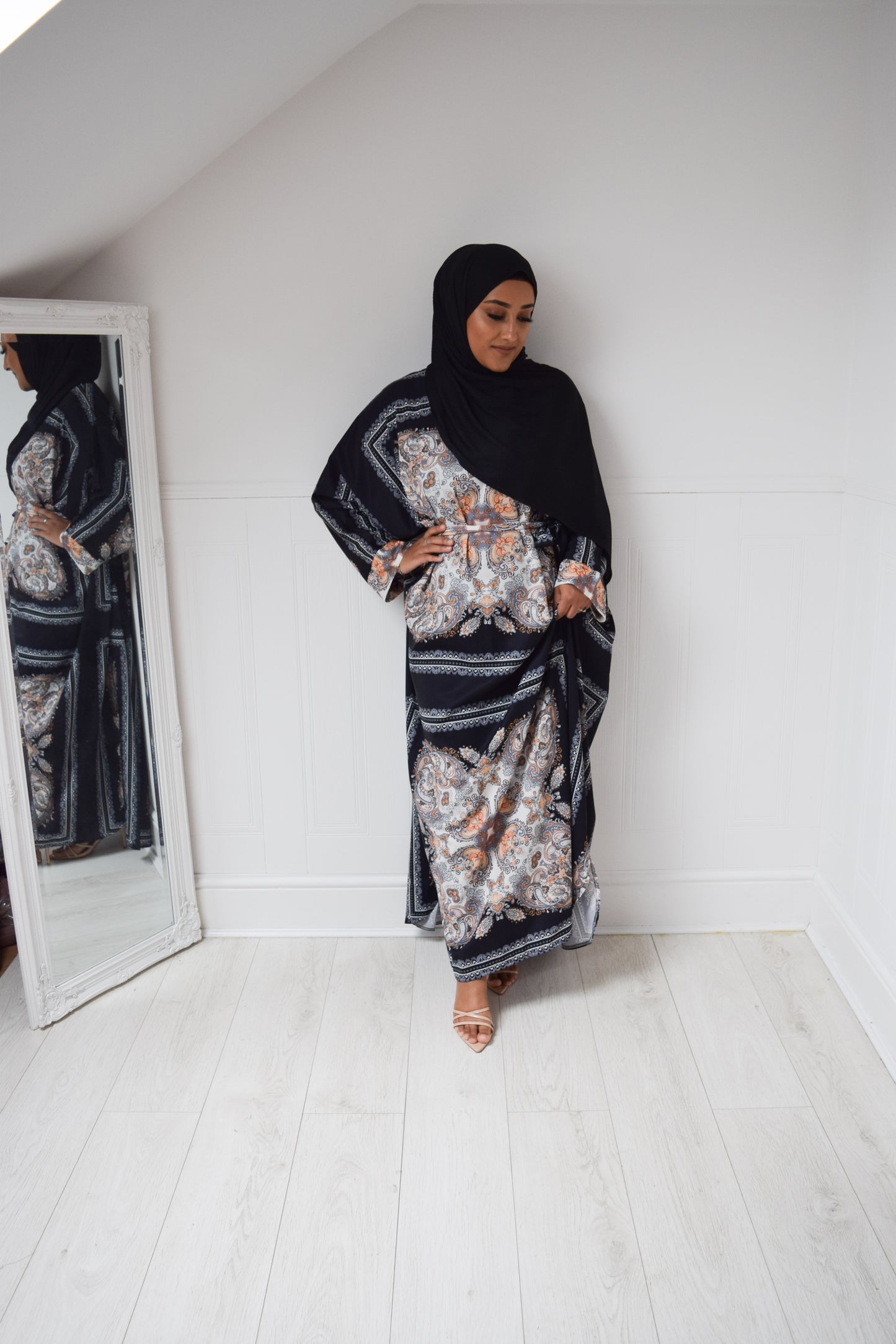 Modest Maxi Katan Batwing Paisley dress in Black