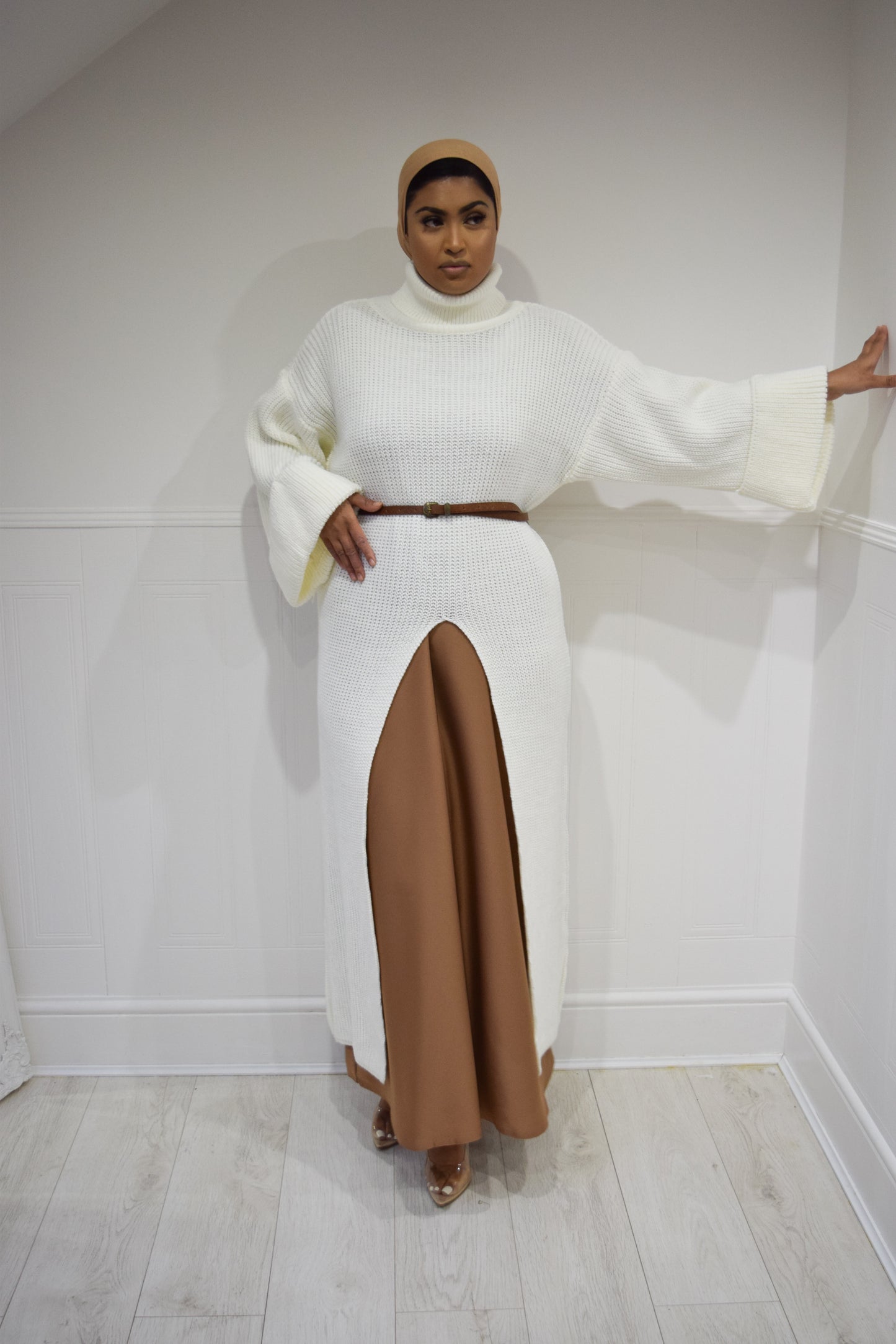 Turtle neck chunky Knitted Kimono sleeved slit dress Ecru White