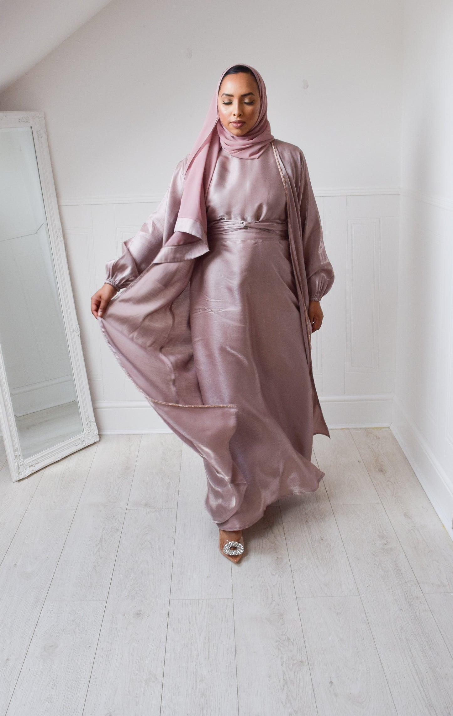 Malak Twin abaya set in shimmer Pink and Silver trims