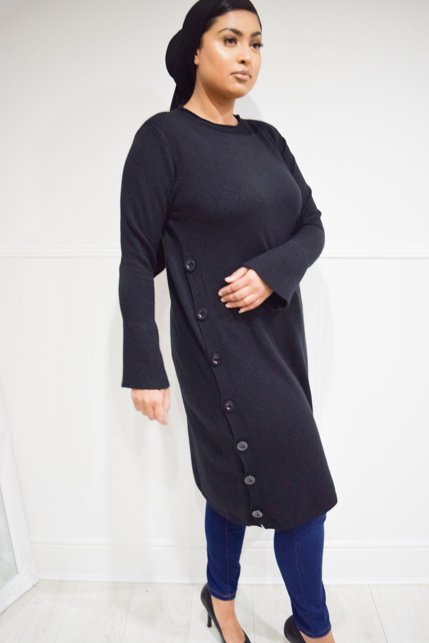 A-Line Buttoned Knit dress Black