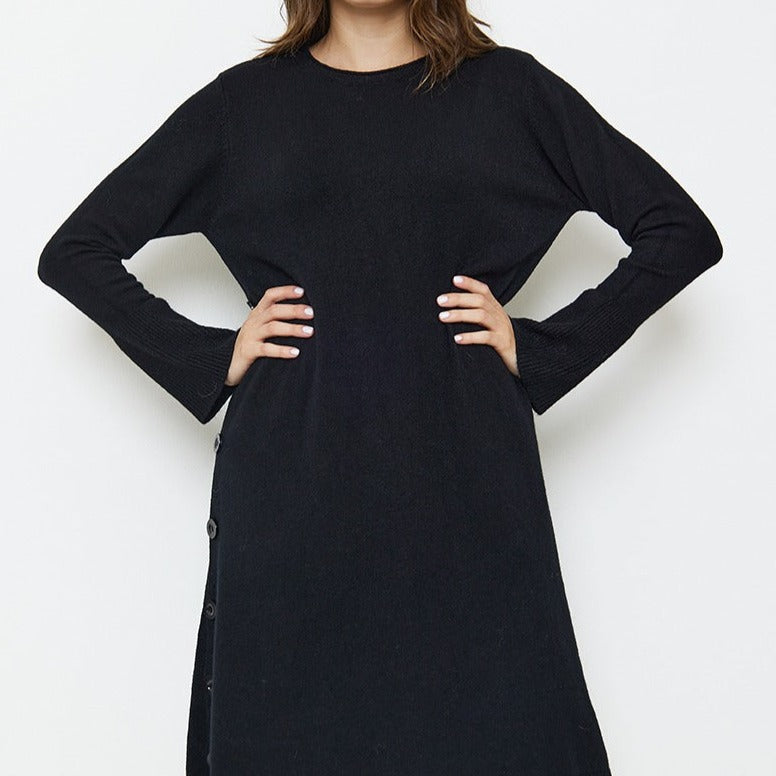 A-Line Buttoned Knit dress Black