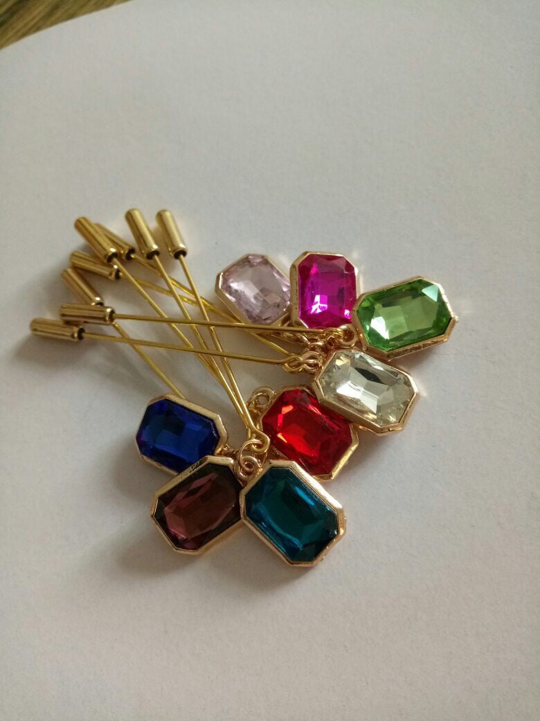 Hijab Pin Gold Diamante princess cut dangle.